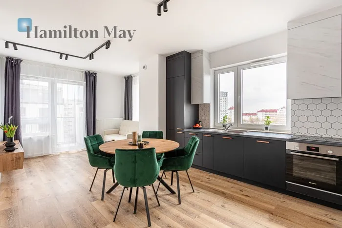 City: Warszawa Street: Optyków Region: Praga-Południe Subregion: Gocław Distance to centre: 6.56 km Level: 5 Price: 3600 PLN Bedrooms: 1 Bathrooms: 1 Size: 42m2 Price/m2: 86 PLN - slider