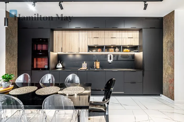 Street: Zabłocie Region: Podgórze Subregion: Zabłocie Distance to centre: 2.19 km Level: 6 Price: 1434000 PLN Bedrooms: 2 Bathrooms: 1 Size: 60m2 Price/m2: 23900 PLN - slider