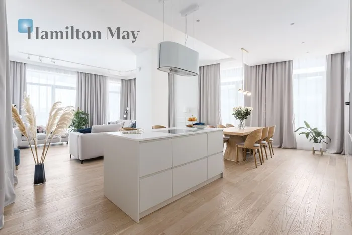 City: Warszawa Street: Leszczyńska Region: Śródmieście Subregion: Powiśle Distance to centre: 1.54 km Level: 5 Price: 29093 PLN Bedrooms: 3 Bathrooms: 2 Size: 128m2 - slider