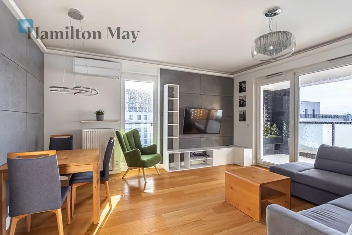 Street: Magazynowa Region: Mokotów Subregion: Ksawerów Distance to centre: 4.8 km Level: 6 Price: 6200 PLN Bedrooms: 2 Bathrooms: 1 Size: 71m2 Price/m2: 87 PLN - slider