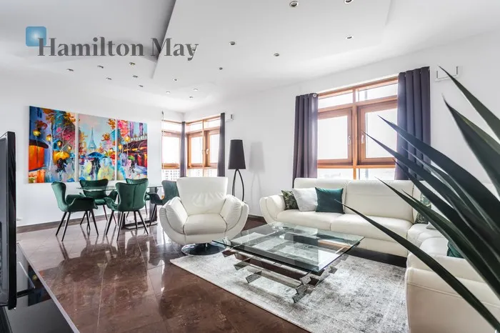 City: Warszawa Street: Zygmunta Słomińskiego Region: Śródmieście Subregion: Muranów Distance to centre: 3.29 km Level: 7 Price: 8450 PLN Bedrooms: 2 Bathrooms: 2 Size: 85m2 Price/m2: 99 PLN - slider