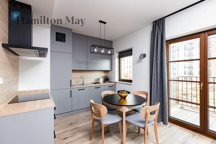 Price: 4950 PLN Bedrooms: 2 - slider