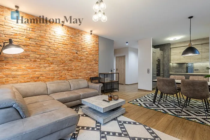 City: Warszawa Street: Karolkowa Region: Wola Subregion: Czyste Distance to centre: 2.25 km Level: 1 Price: 7200 PLN Bedrooms: 2 Bathrooms: 2 Size: 78m2 - slider