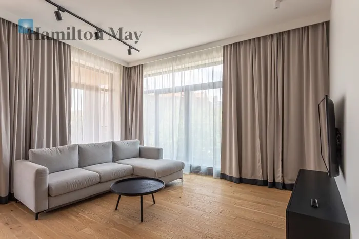 City: Warszawa Street: Leszczyńska Region: Śródmieście Subregion: Powiśle Distance to centre: 1.54 km Level: 4 Price: 16876 PLN Bedrooms: 2 Bathrooms: 1 Size: 97m2 Price/m2: 174 PLN - slider