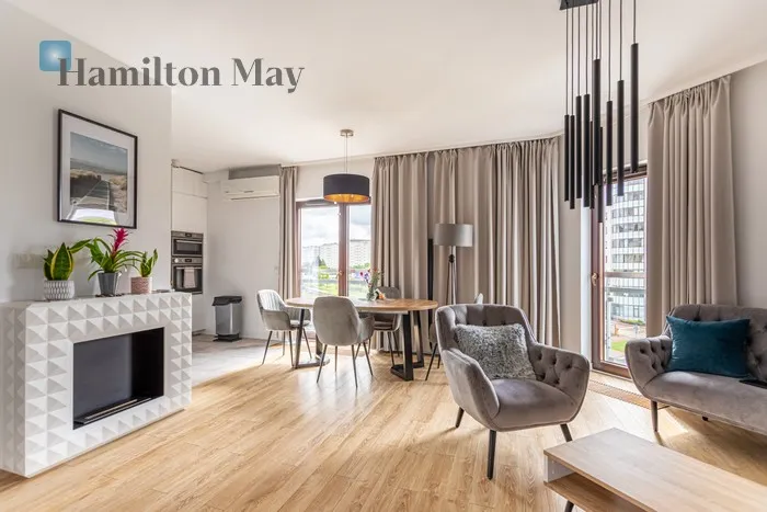 City: Warszawa Street: Jana Pawła Woronicza Region: Mokotów Subregion: Wierzbno Distance to centre: 4.51 km Level: 3 Price: 6500 PLN Bedrooms: 2 Bathrooms: 1 Size: 80m2 Price/m2: 81 PLN - slider