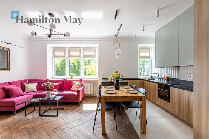 City: Warszawa Street: Francuska Region: Praga-Południe Subregion: Saska Kępa Distance to centre: 2.93 km Level: 2 Price: 8900 PLN Bedrooms: 3 Bathrooms: 2 Size: 94m2 - slider