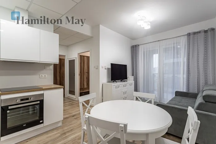 City: Warszawa Street: Marcina Kasprzaka Region: Wola Subregion: Odolany Distance to centre: 3.82 km Level: 7 Price: 4500 PLN Bedrooms: 2 Bathrooms: 1 Size: 50m2 - slider