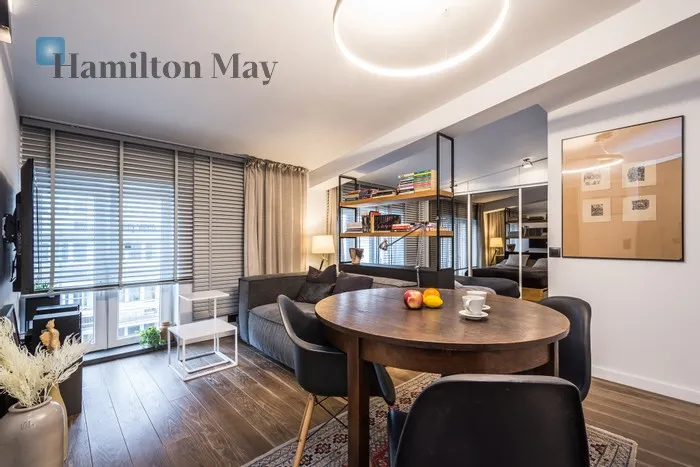 City: Kraków Street: Władysława Łokietka Region: Krowodrza Distance to centre: 1.97 km Level: 3 Price: 2900 PLN Bedrooms: 1 Bathrooms: 1 Size: 37m2 Price/m2: 78 PLN - slider
