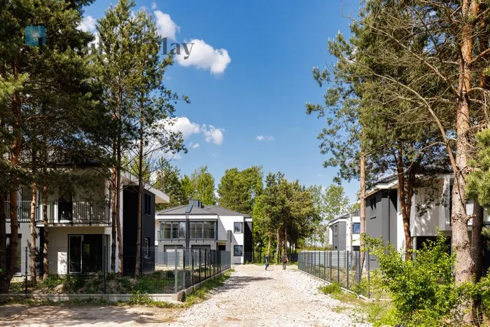 City: Mieszkowo Street: Malinowa Region: Mieszkowo Distance to centre: 22.22 km Price: 1249000 PLN Bedrooms: 4 - slider