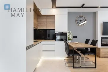 Region: Dębniki Distance to centre: 1.23 km Level: 1 Price: 4100 PLN Bedrooms: 1 Bathrooms: 1 Size: 49m2 - slider