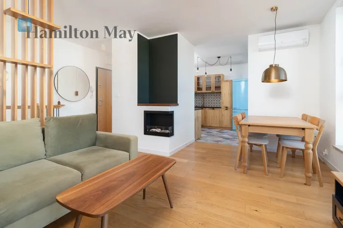 City: Kraków Street: Myśliwska Region: Podgórze Distance to centre: 4.47 km Level: 10 Price: 4700 PLN Bedrooms: 2 Bathrooms: 1 Size: 72m2 Price/m2: 65 PLN - slider