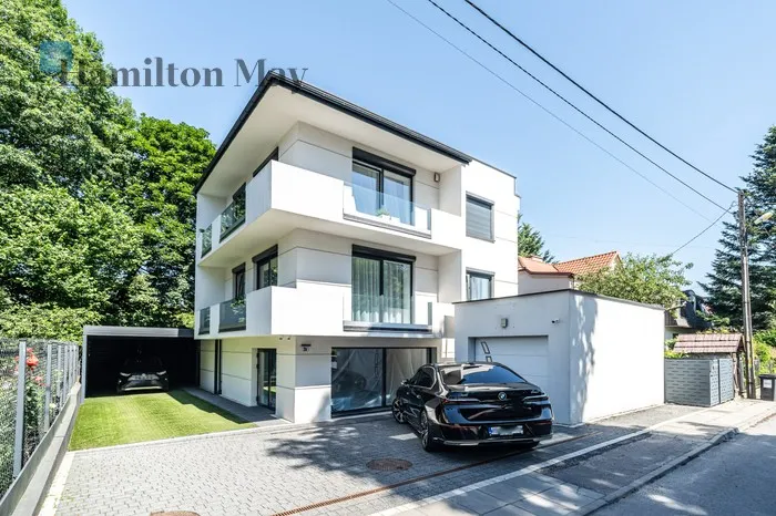 Street: Czeremchowa Region: Zwierzyniec Subregion: Wola Justowska Level: 1 Price: 5500 PLN Bedrooms: 2 Bathrooms: 1 Size: 75m2 Price/m2: 73 PLN - slider