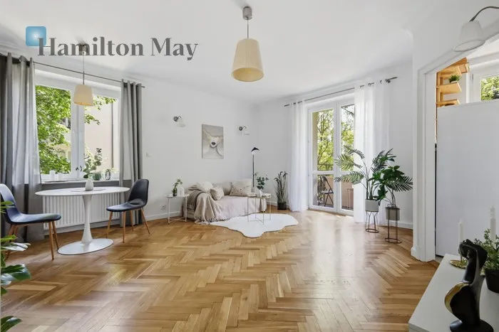 City: Warszawa Street: Stanisława Dubois Region: Śródmieście Subregion: Muranów Distance to centre: 2.82 km Level: 2 Price: 920000 PLN Bedrooms: 1 Bathrooms: 1 Size: 39m2 Price/m2: 23590 PLN - slider