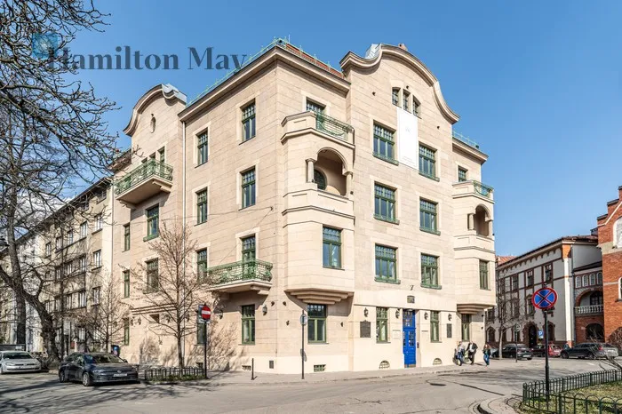 Subregion: Nowy Świat Price: 3470319.99 PLN Bedrooms: 2 - slider