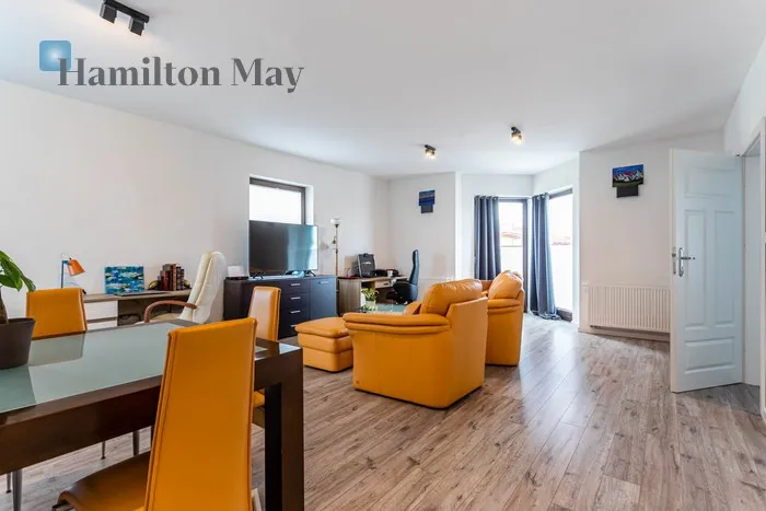 City: Warszawa Street: Jeziorowa Region: Wawer Distance to centre: 8.67 km Level: 1 Price: 4200 PLN Bedrooms: 2 Bathrooms: 1 Size: 80m2 Price/m2: 53 PLN - slider