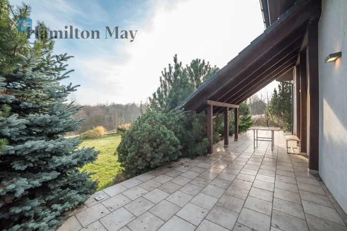 Level: -9 Price: 2800000 PLN Bedrooms: 3 Bathrooms: 3 - slider