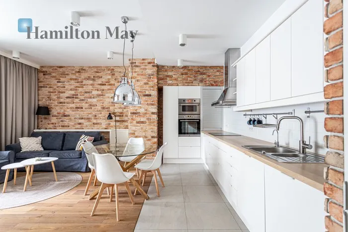 City: Warszawa Street: Łagodna Region: Mokotów Distance to centre: 4.29 km Price: 5500 PLN Bedrooms: 2 Bathrooms: 1 Size: 74m2 Price/m2: 74 PLN - slider