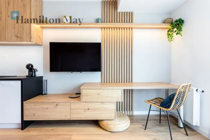 City: Wrocław Street: Księcia Witolda Region: Śródmieście Subregion: Kępa Mieszczańska Distance to centre: 0.58 km Level: 4 Price: 999999 PLN Bedrooms: 0 Bathrooms: 1 Size: 33.44m2 Price/m2: 29904 PLN - slider