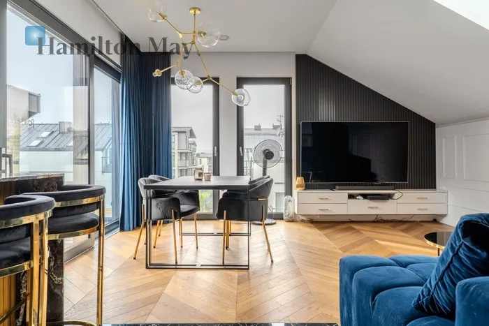 Region: Prądnik Biały Distance to centre: 4.4 km Level: 2 Price: 8000 PLN Bedrooms: 4 Bathrooms: 2 Size: 114m2 Price/m2: 70 PLN - slider