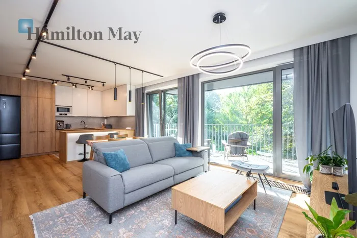 City: Kraków Street: Na Ustroniu Region: Dębniki Subregion: Ludwinów Distance to centre: 1.81 km Level: 2 Price: 10000 PLN Bedrooms: 4 Bathrooms: 2 Size: 120m2 - slider