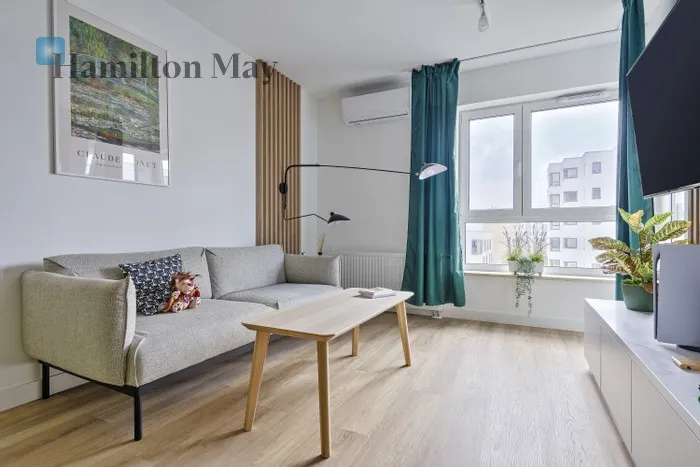 City: Warszawa Street: Poleska Region: Targówek Subregion: Targówek Mieszkaniowy Distance to centre: 4.86 km Level: 6 Price: 3200 PLN Bedrooms: 1 Bathrooms: 1 Size: 40.38m2 - slider