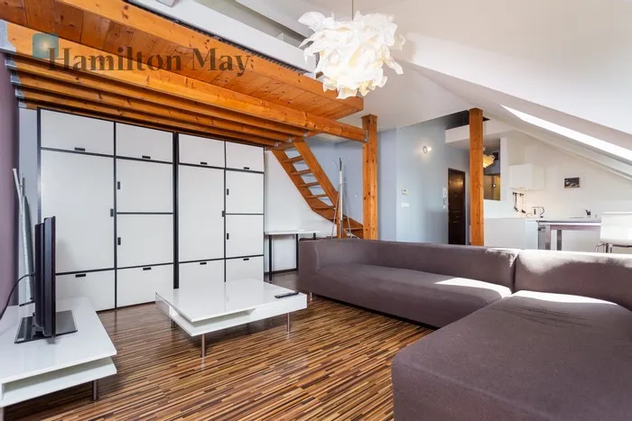 City: Kraków Street: Grzegórzecka Region: Grzegórzki Distance to centre: 1.69 km Level: 5 Price: 2600 PLN Bedrooms: 0 Bathrooms: 1 Size: 34m2 Price/m2: 76 PLN - slider