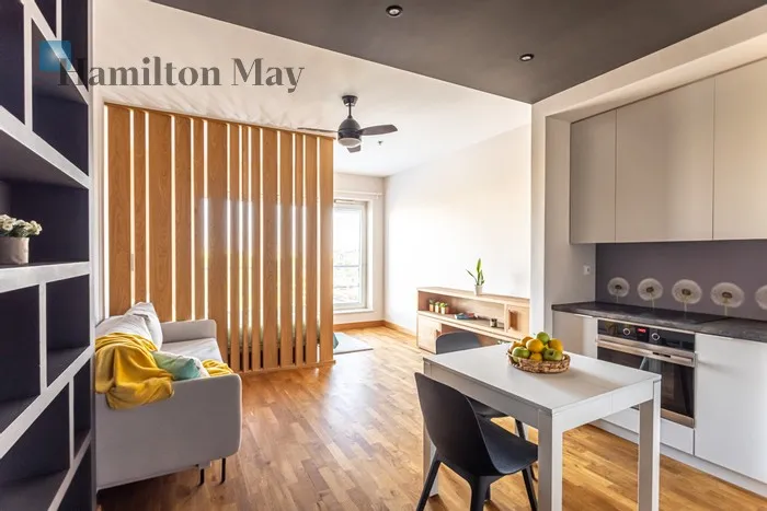 City: Warszawa Street: Jana Pawła Woronicza Region: Mokotów Subregion: Wierzbno Distance to centre: 4.81 km Level: 6 Price: 3500 PLN Bedrooms: 0 Bathrooms: 1 Size: 37m2 Price/m2: 95 PLN - slider