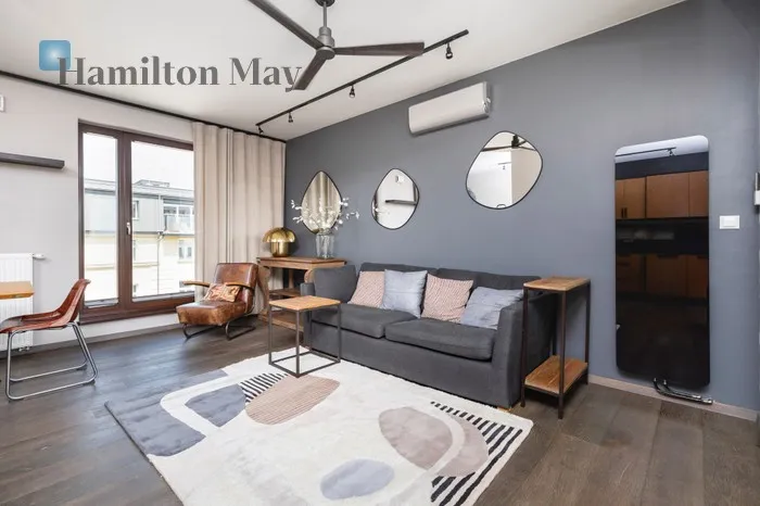 City: Kraków Street: Tadeusza Kościuszki Region: Zwierzyniec Subregion: Salwator Distance to centre: 1.28 km Level: 4 Price: 6500 PLN Bedrooms: 2 Bathrooms: 2 Size: 91m2 Price/m2: 71 PLN - slider