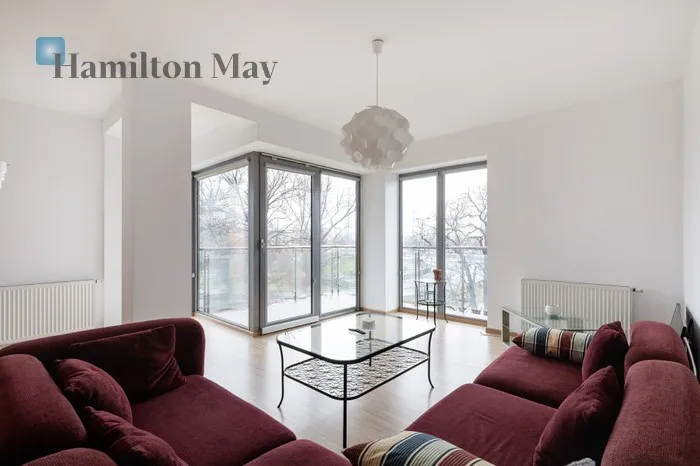 City: Kraków Street: Grzegórzecka Region: Grzegórzki Distance to centre: 1 km Level: 2 Price: 4850 PLN Bedrooms: 2 Bathrooms: 2 Size: 80m2 Price/m2: 61 PLN - slider