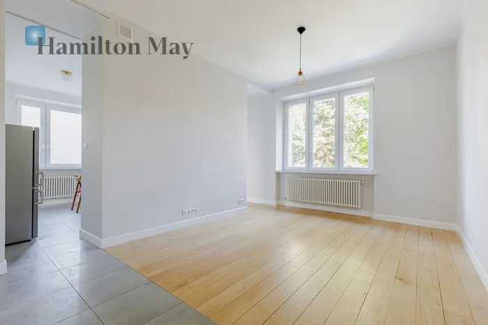 City: Warszawa Street: Królowej Aldony Region: Praga-Południe Subregion: Saska Kępa Distance to centre: 3.1 km Level: 1 Price: 4400 PLN Bedrooms: 1 Bathrooms: 1 Size: 56m2 Price/m2: 79 PLN - slider