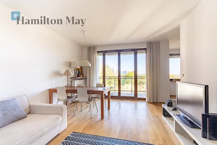 City: Warszawa Street: Leona Kruczkowskiego Region: Śródmieście Subregion: Powiśle Distance to centre: 1.43 km Level: 6 Price: 9500 PLN Bedrooms: 2 Bathrooms: 1 Size: 82m2 Price/m2: 116 PLN - slider