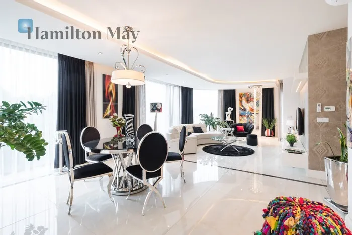 Region: Grzegórzki Distance to centre: 1.2 km Level: 4 Price: 3600000 PLN Bedrooms: 2 Bathrooms: 2 Size: 104m2 Price/m2: 34615 PLN - slider