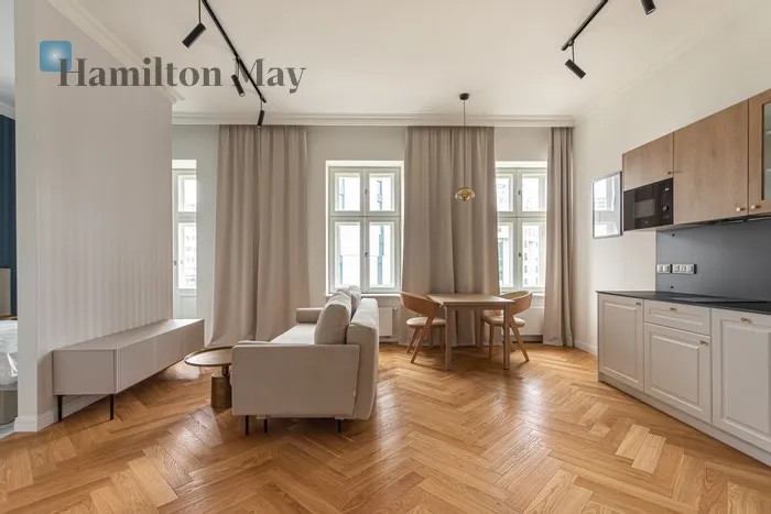 Subregion: Mirów Distance to centre: 1.16 km Level: 6 Price: 1610 EUR Bedrooms: 1 Bathrooms: 1 Size: 38.84m2 - slider