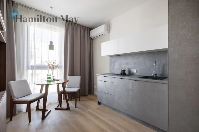 City: Kraków Street: Juliusza Lea Region: Krowodrza Distance to centre: 1.97 km Level: 3 Price: 2871 PLN Bedrooms: 0 Bathrooms: 1 Size: 32m2 Price/m2: 90 PLN - slider