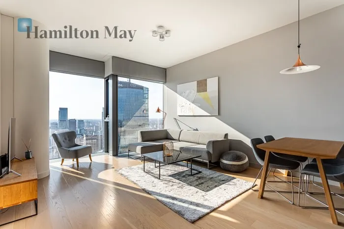 City: Warszawa Street: Twarda Region: Śródmieście Subregion: Śródmieście Północne Distance to centre: 0.92 km Level: 31 Price: 11800 PLN Bedrooms: 1 Bathrooms: 1 Size: 54m2 Price/m2: 219 PLN - slider