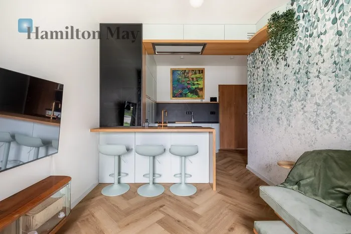 City: Kraków Street: Stanisława Przybyszewskiego Region: Krowodrza Distance to centre: 2.97 km Price: 989000 PLN Bedrooms: 2 Bathrooms: 1 Size: 43m2 Price/m2: 23000 PLN - slider