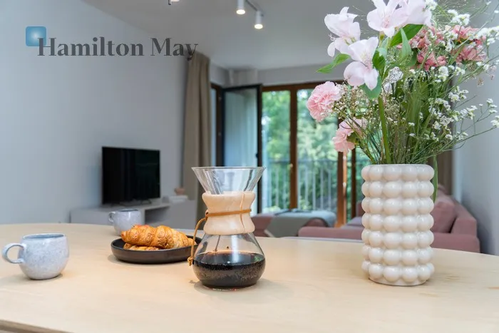 Region: Podgórze Distance to centre: 2.37 km Level: 4 Price: 3900 PLN Bedrooms: 1 - slider