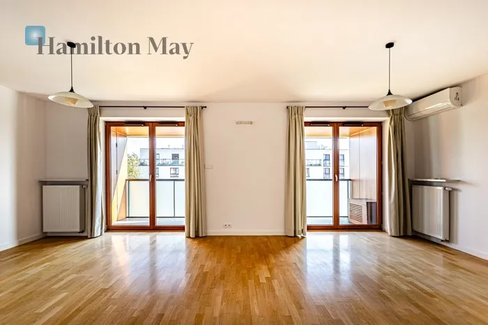 Street: Krzysztofa Kieślowskiego Region: Wilanów Subregion: Błonia Wilanowskie Distance to centre: 8.57 km Level: 3 Price: 2279000 PLN Bedrooms: 2 Bathrooms: 2 Size: 91.17m2 Price/m2: 24997 PLN - slider