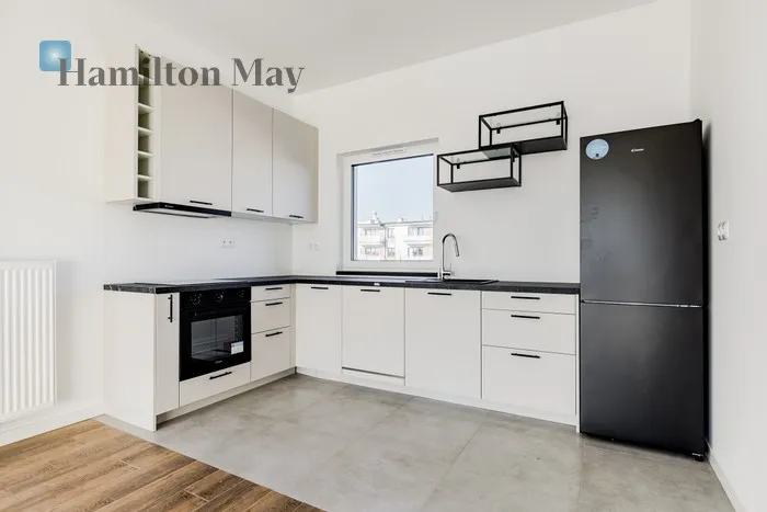 City: Warszawa Street: Trakt Lubelski Region: Wawer Subregion: Zerzeń Distance to centre: 8.92 km Price: 1050000 PLN Bedrooms: 3 Bathrooms: 2 Size: 91m2 - slider