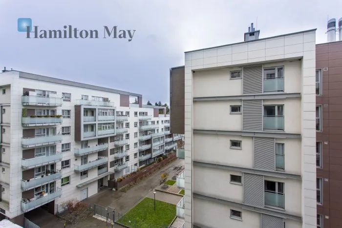 City: Wrocław Street: aleja Generała Józefa Hallera Region: Fabryczna Subregion: Grabiszyn Level: 6 Price: 664485 PLN Bedrooms: 1 Bathrooms: 1 Size: 42.87m2 - slider