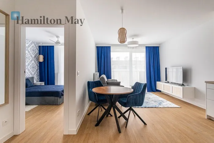 City: Warszawa Street: Podskarbińska Region: Praga-Południe Subregion: Grochów Distance to centre: 5.19 km Level: 4 Price: 3600 PLN Bedrooms: 1 Bathrooms: 1 Size: 41m2 Price/m2: 88 PLN - slider