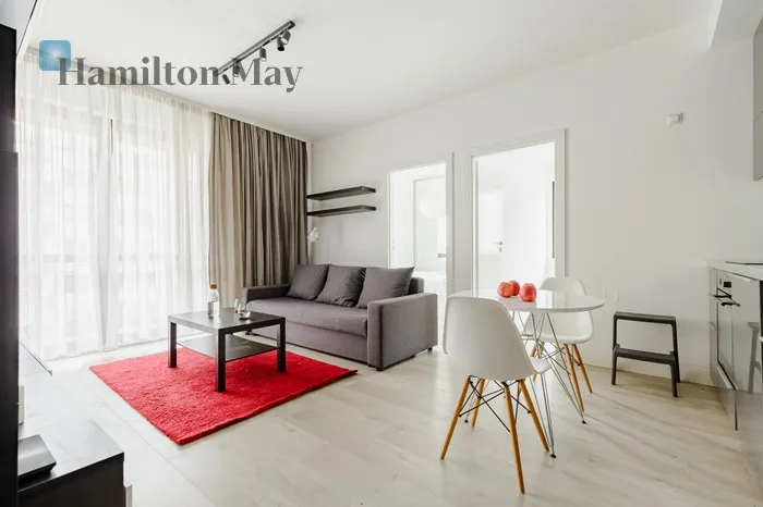 City: Warszawa Street: Jana Kazimierza Region: Wola Subregion: Odolany Distance to centre: 5.28 km Level: 3 Price: 4000 PLN Bedrooms: 2 Bathrooms: 1 Size: 48.76m2 - slider