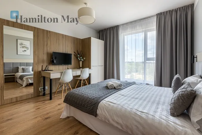 City: Warszawa Street: Wolska Region: Wola Subregion: Czyste Distance to centre: 4.7 km Level: 8 Price: 550000 PLN Bedrooms: 0 Bathrooms: 1 Size: 24.51m2 Price/m2: 22440 PLN - slider