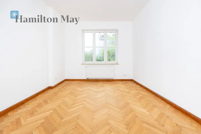 Street: Wilhelma Feldmana Region: Stare Miasto Level: 3 Price: 7500 PLN Bedrooms: null Bathrooms: null Plot size: nullm2 Layout: null Price/m2: 60 PLN - slider