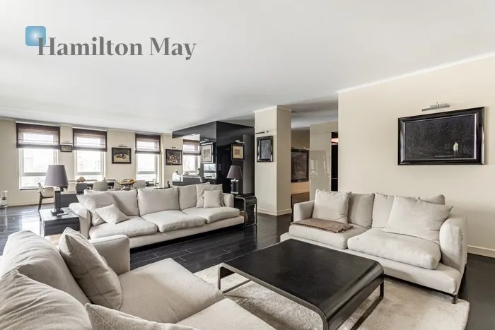 City: Warszawa Street: Plac Przymierza Region: Praga Południe Subregion: Saska Kępa Distance to centre: 3.11 km Level: 7 Price: 11500000 PLN Bedrooms: 3 Bathrooms: 3 - slider