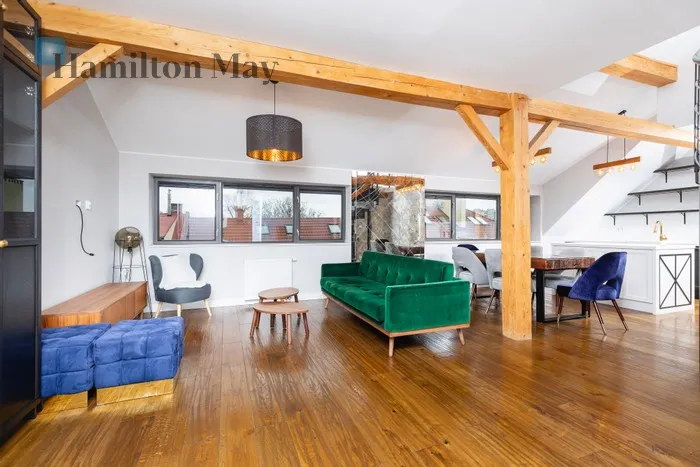 City: Kraków Street: Urzędnicza Region: Krowodrza Distance to centre: 1.61 km Level: 4 Price: 7300 PLN Bedrooms: 3 Bathrooms: 2 - slider