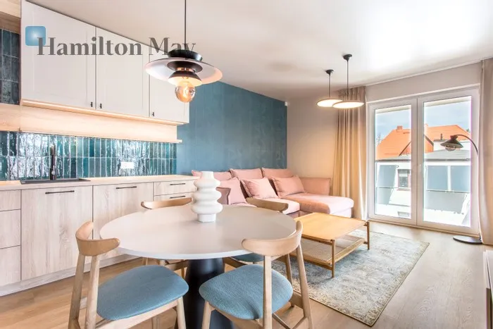 Street: Grottgera Region: Śródmieście Subregion: Biskupin Distance to centre: 4.42 km Level: 2 Price: 3864 PLN Bedrooms: 2 Bathrooms: 1 Size: 46m2 Price/m2: 84 PLN - slider