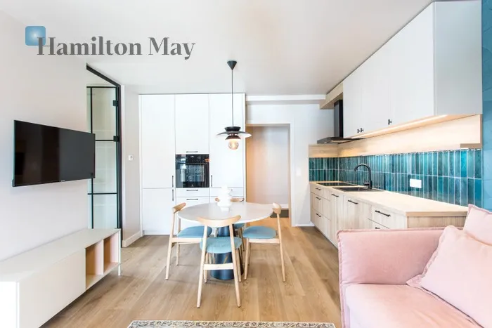 Region: Śródmieście Subregion: Biskupin Distance to centre: 4.42 km Level: 2 Price: 3864 PLN Bedrooms: 2 Bathrooms: 1 Size: 46m2 Price/m2: 84 PLN - slider