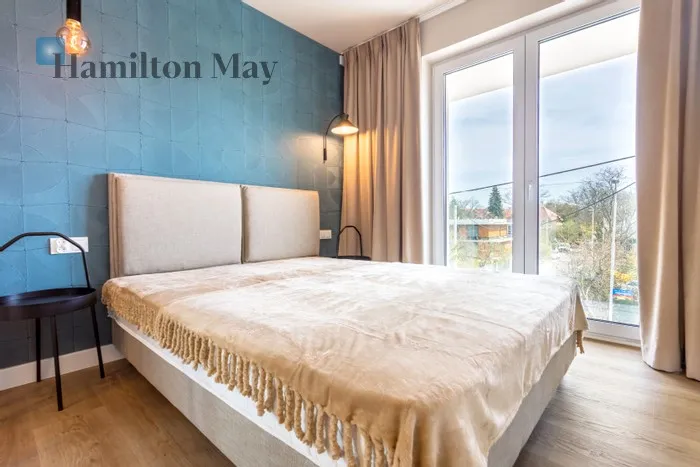 City: Wrocław Street: Grottgera Region: Śródmieście Subregion: Biskupin Distance to centre: 4.42 km Level: 2 Price: 3864 PLN Bedrooms: 2 - slider