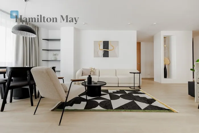 City: Warszawa Street: aleja Jana Chrystiana Szucha Region: Śródmieście Subregion: Śródmieście Południowe Distance to centre: 1.69 km Level: 1 Price: 3850000 PLN Bedrooms: 3 Bathrooms: 2 Size: 110m2 - slider